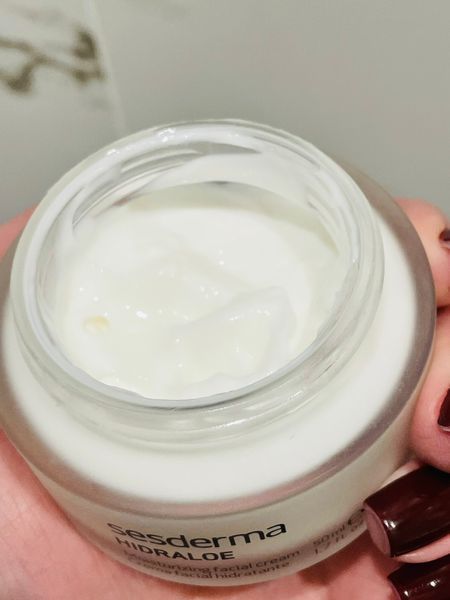 Sesderma Hidraloe Moisturizing Face Cream - Зволожуючий крем для обличчя 322 фото